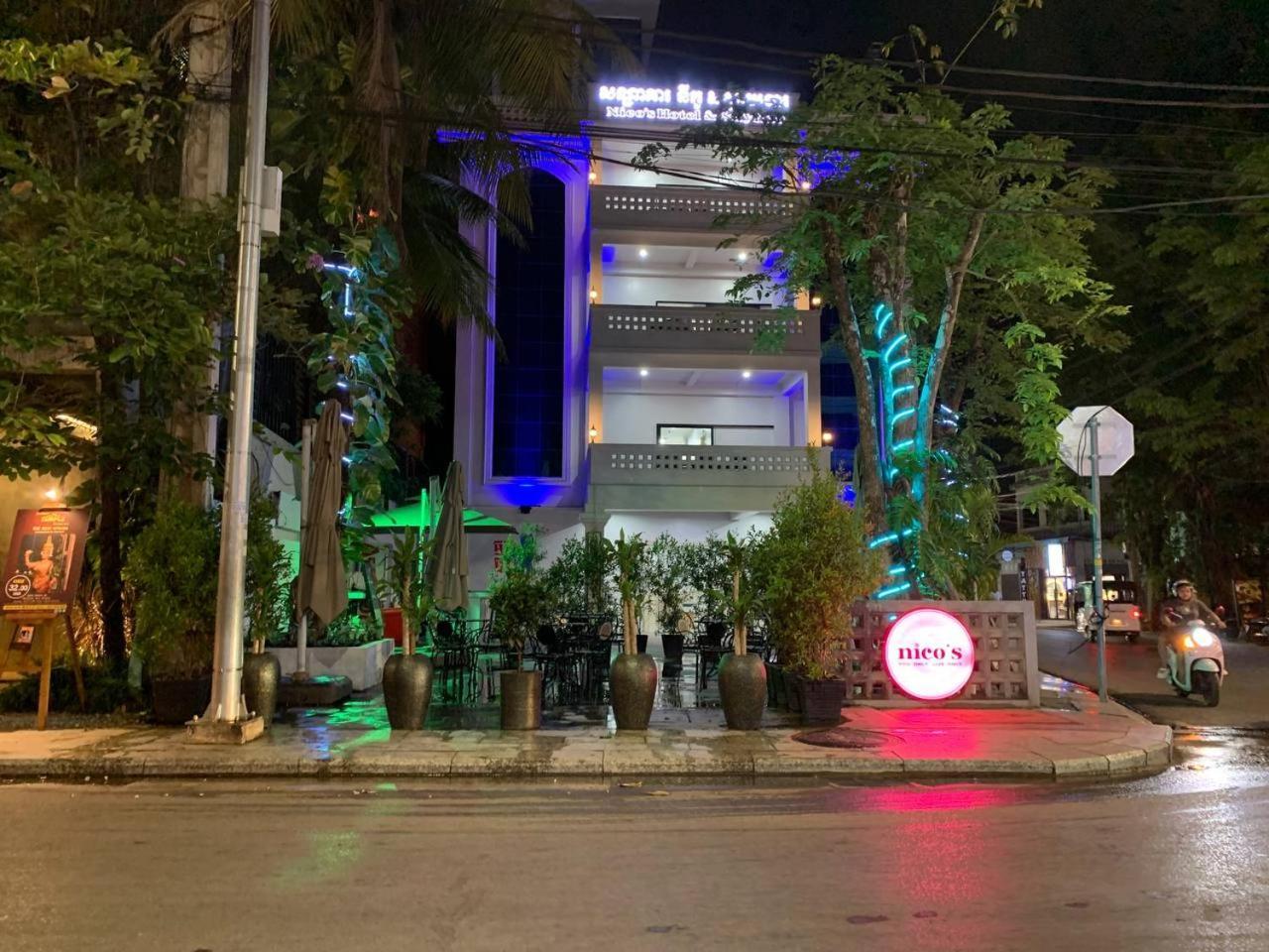 Nico'S Hotel And Skybar Sziemreap Kültér fotó